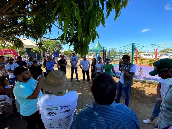 Dia de Campo aborda a cultura do café em Candeias do Jamari