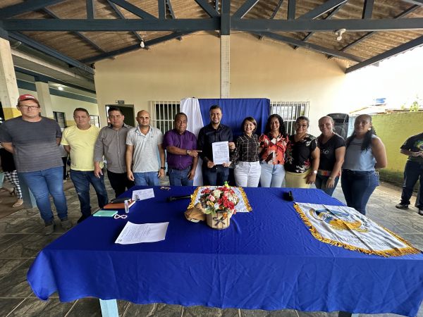 Assinada a Ordem de Serviço para a construção de um refeitório, cozinha e dispensa na escola Jonatas